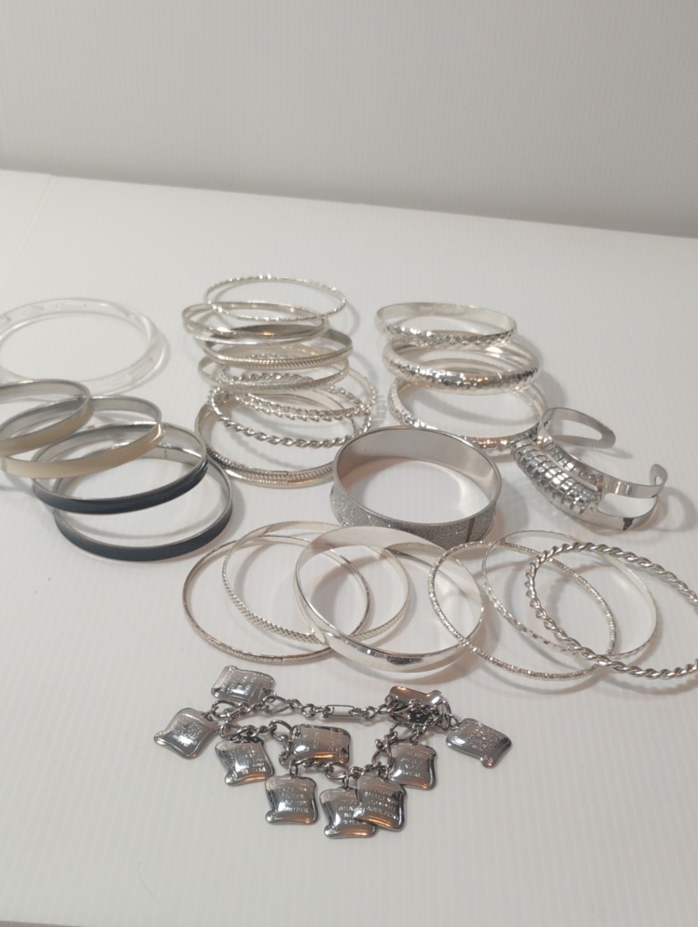 25+ Bracelet Bundle For Live Show Sunday July 19th 4pm EST